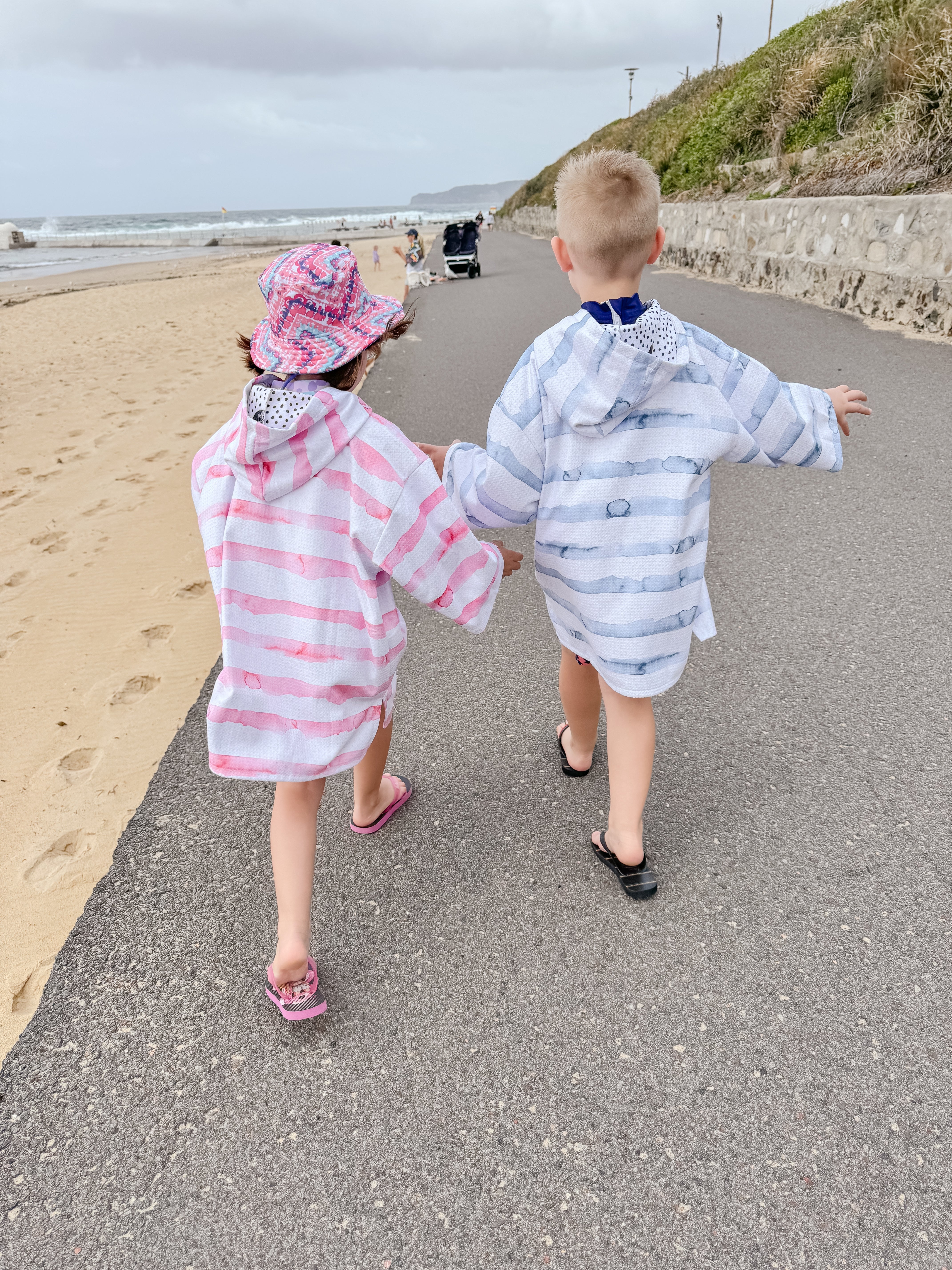 Small ZIP UP Hooded Towel - French Beach Blue